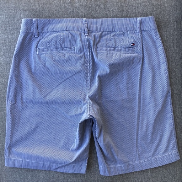 Like new! - TOMMY HILFIGER Pinstripe Seersucker Shorts - Picture 6 of 8